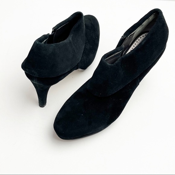 ADRIENNE VITTADINI Polenta Classic Black Side Zipper Platform Heels, Size 9 - Picture 1 of 11